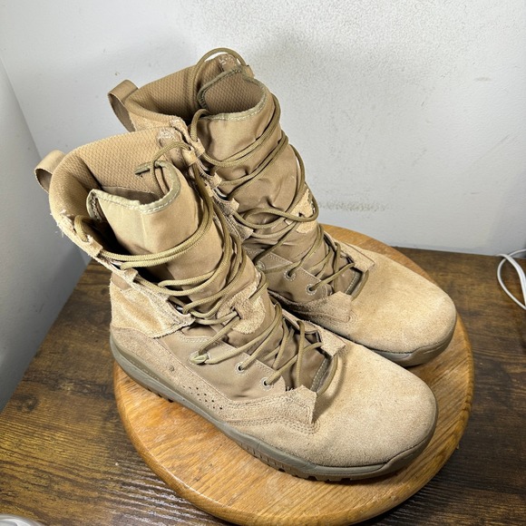 Nike SFB Gen 2 8 Tactical Boots Mens 12 Coyote Brown Military AQ1202-900
